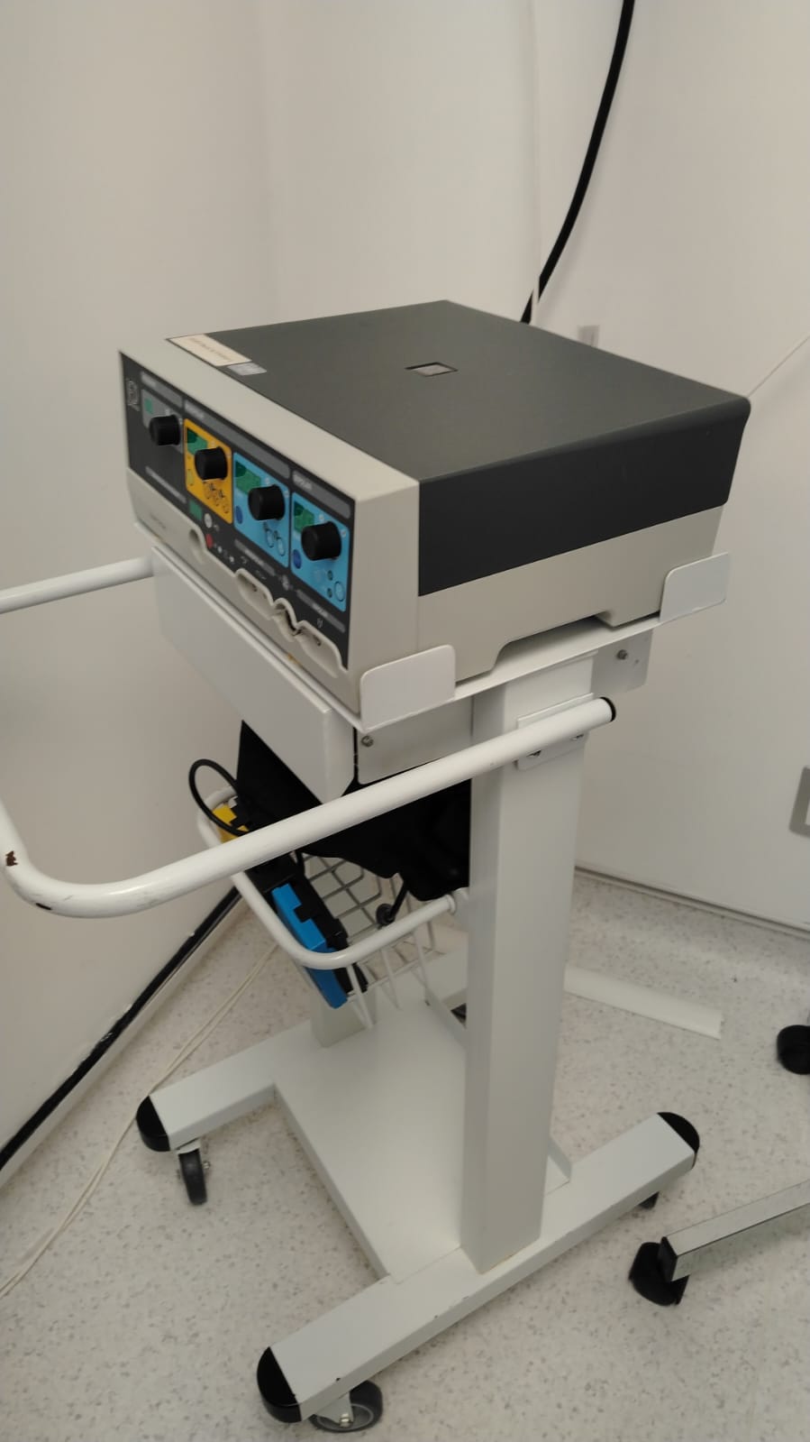 Electrocauterio SURTRON 200 LED SpA | 200W Potencia | 100% Funcional