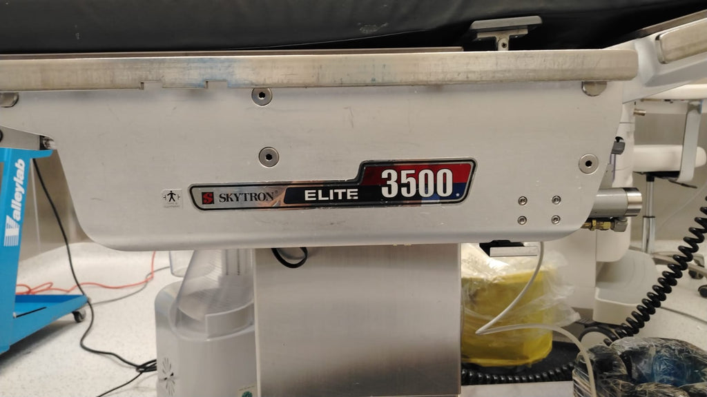 Mesa Quirúrgica Universal Skytron Elite 3500 | Radiotransparente | 100% Funcional